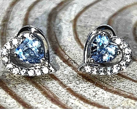 3.13Ct Heart Cut Natural Blue Topaz & Diamond Stud EarringS and Pend .980 TESTED - Picture 7 of 9